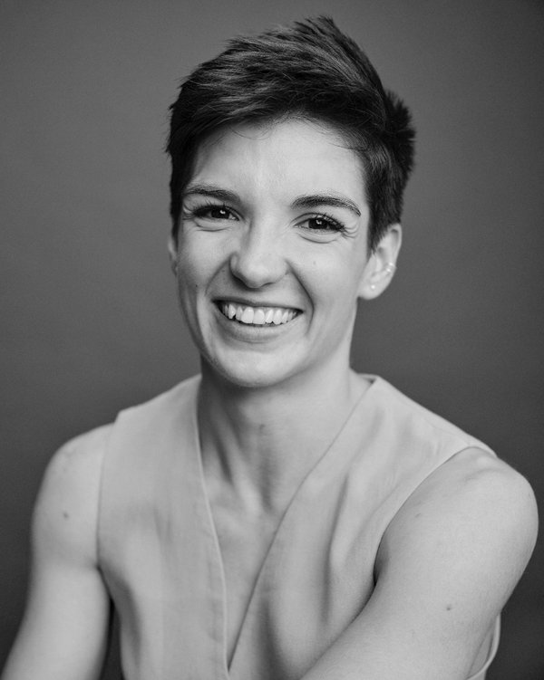 Laure, dance teacher at Contemporary Dance Method